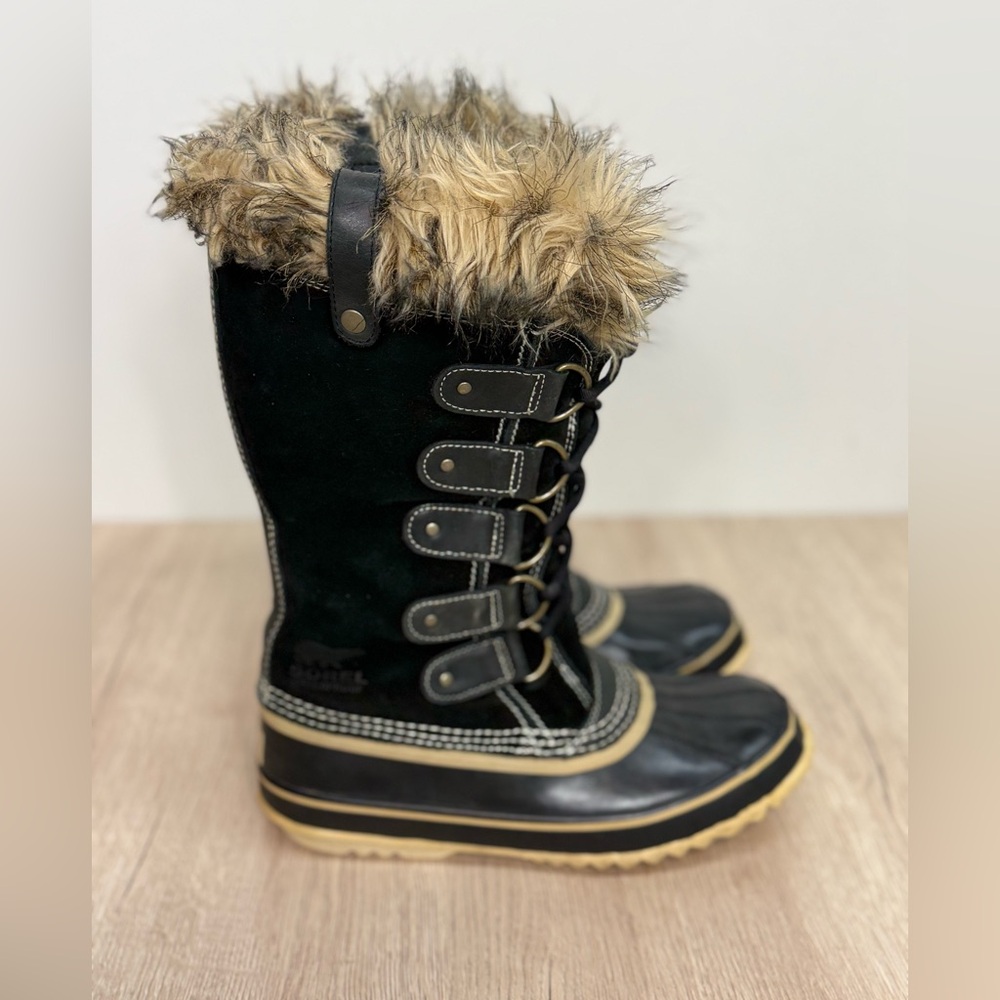 Sorel Joan of Arctic Waterproof Snow Black Boots Faux Fur Lace-up Women’s Size 9